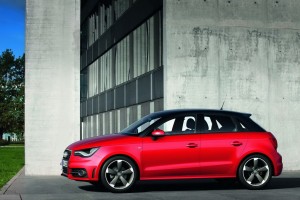 2012-Audi-A1-Sportback-S-Line-815829266