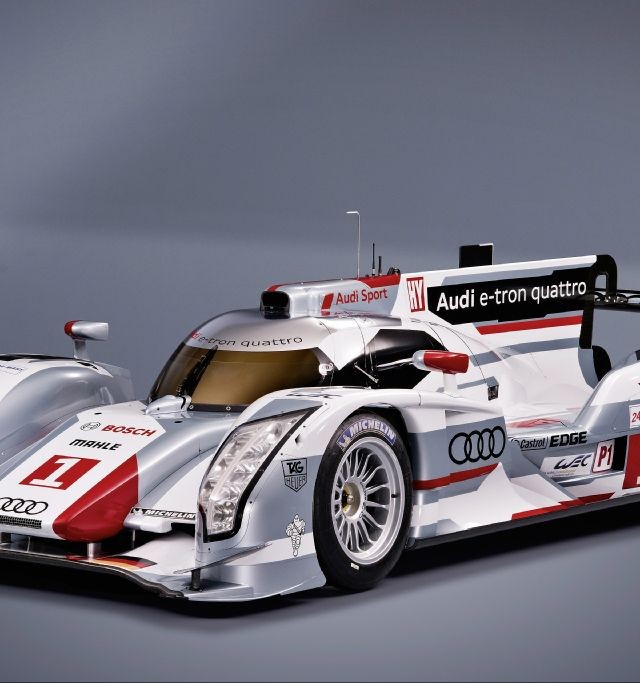 Audi-reveals-the-new-R18-e-tron-quattro1_articlethumbnail