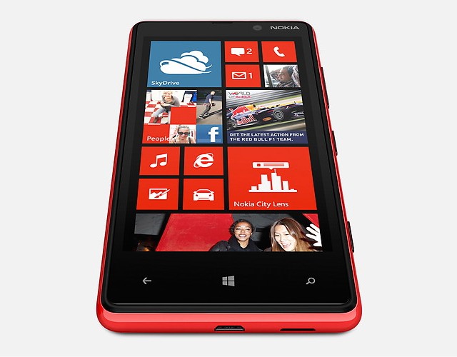 Nokia-Lumia-820-hero-1