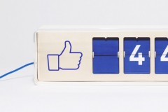 fliike-facebook-linke-counter-designboom04