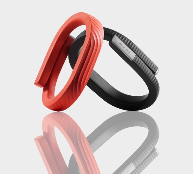 jawbone-up24-bluetooth-designboom02